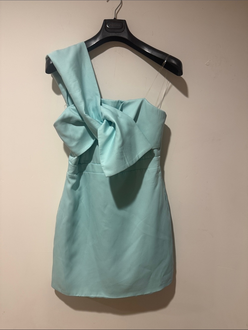 DO+BE Mint Pastel One-Shoulder Mini Dress with Statement Bow